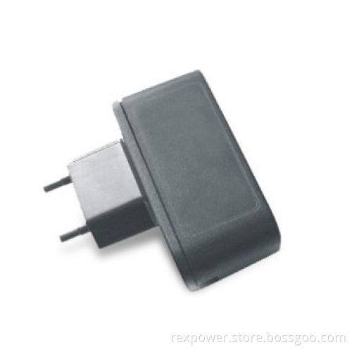 Mobile Phone Charger with 5 to 12V DC Output Voltage and 500mA Output Current